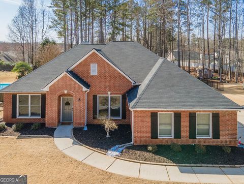 201 Lake Forest Drive, Newnan, GA 30265 - #: 10472970