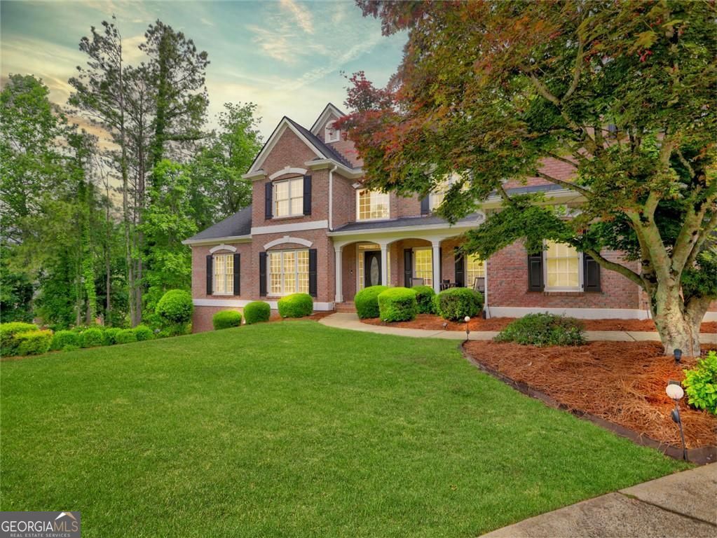3004 Golf Crest LN