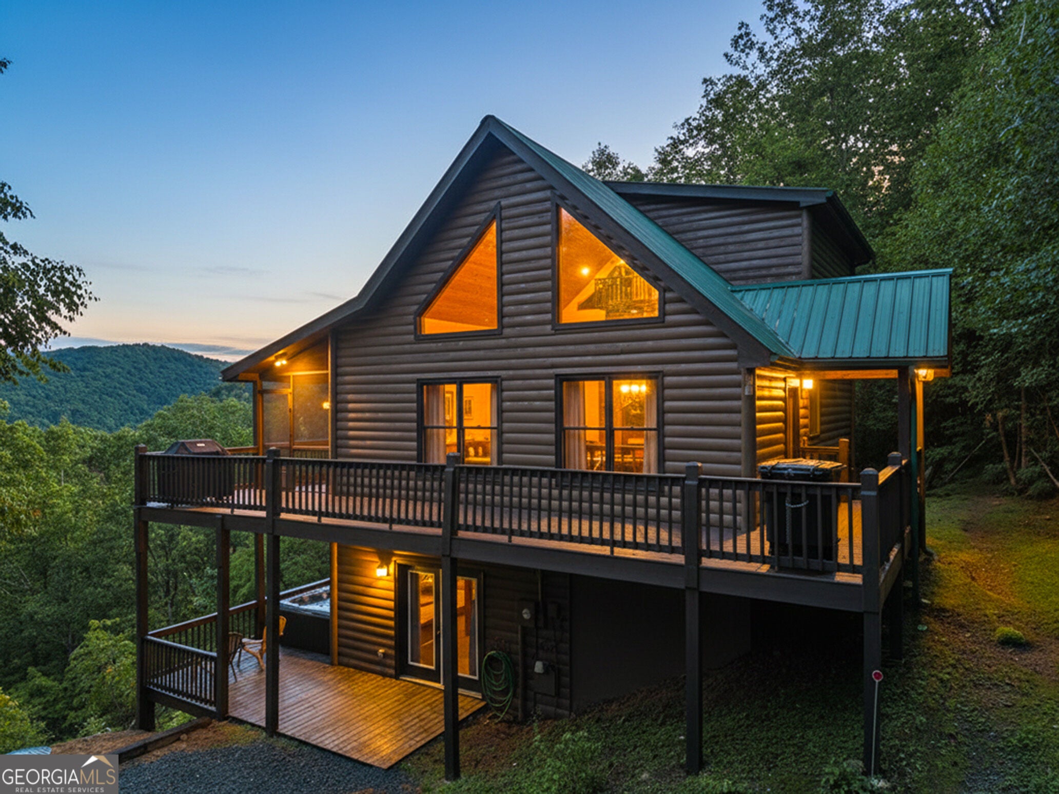 624 Rhonda LN