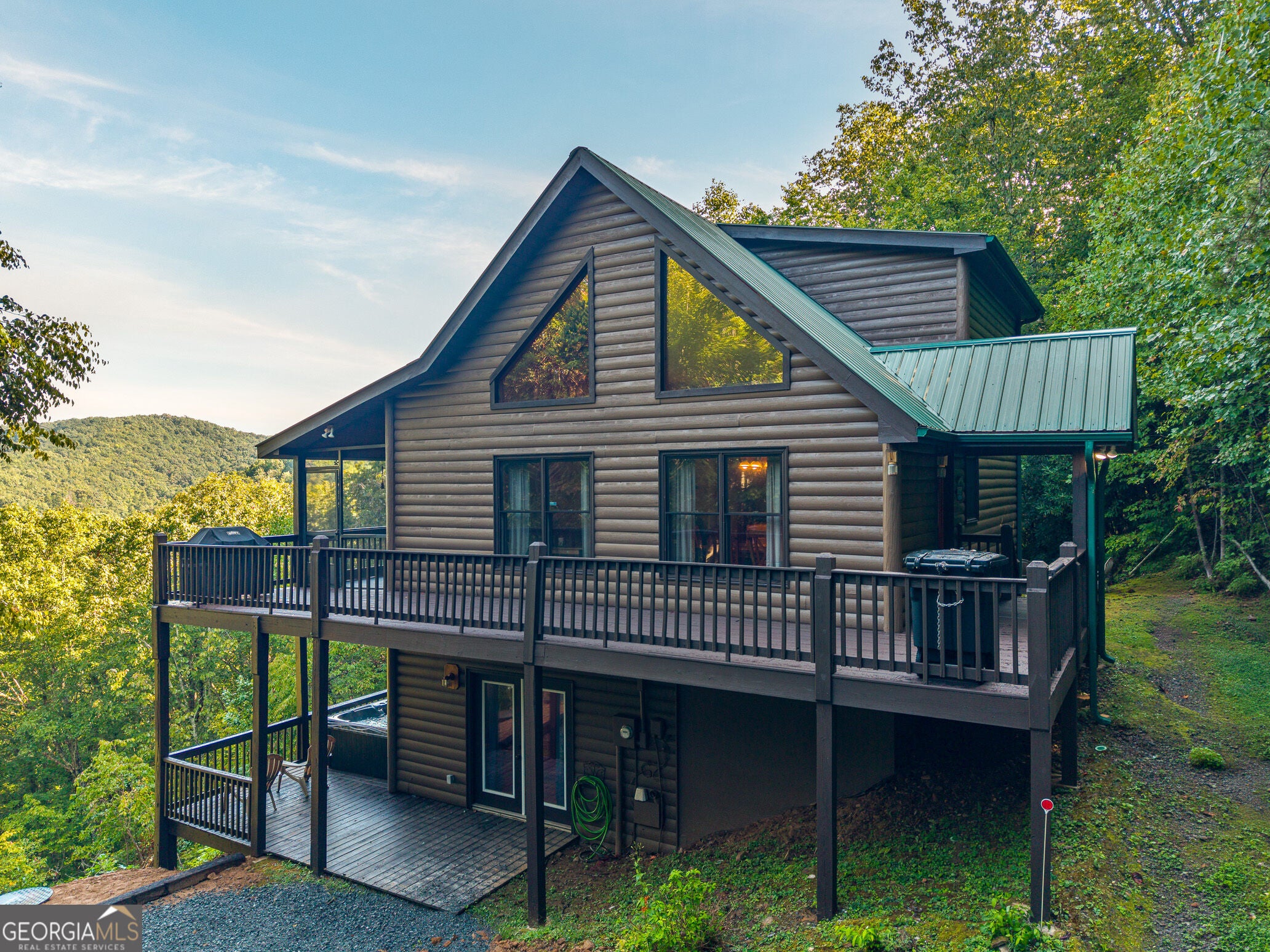 624 Rhonda LN