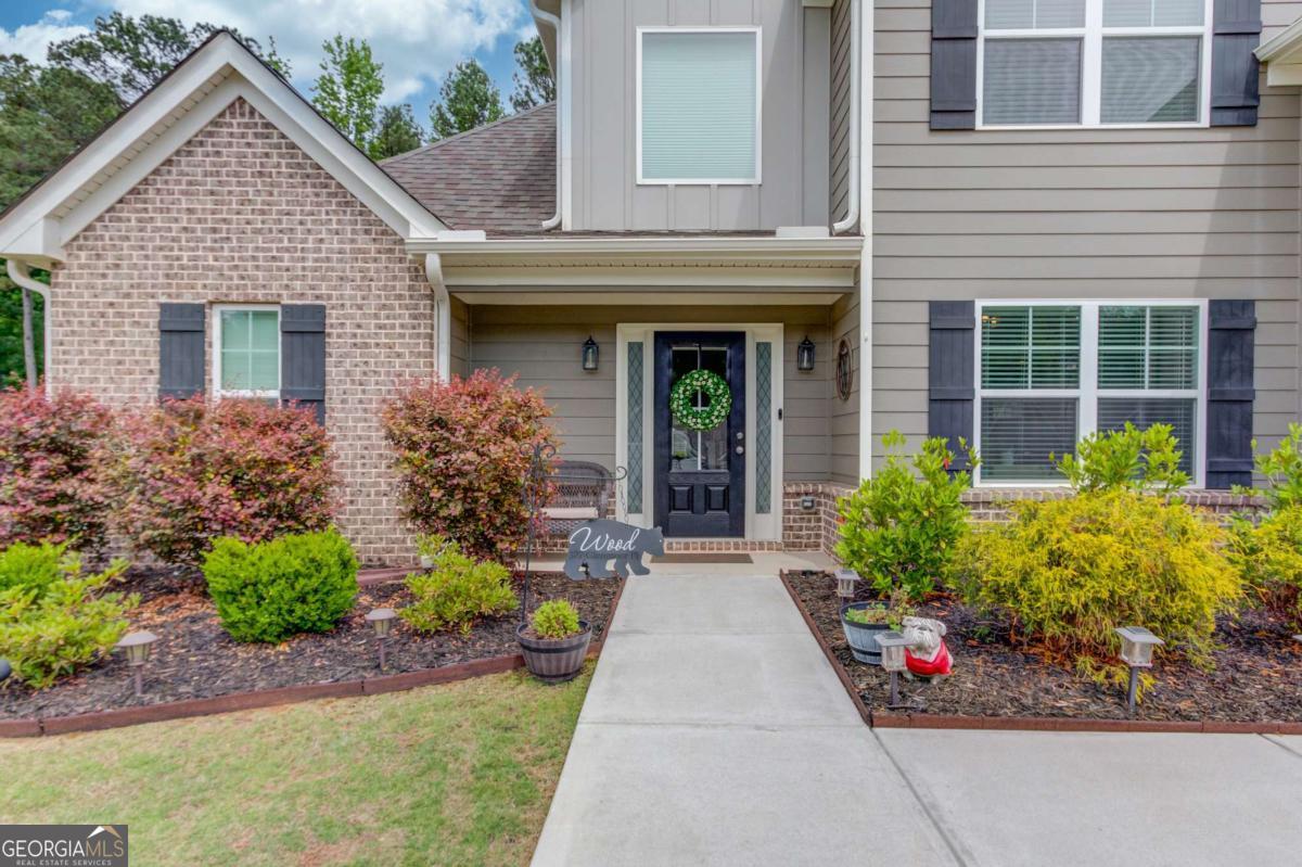 242 Lokeys CIR