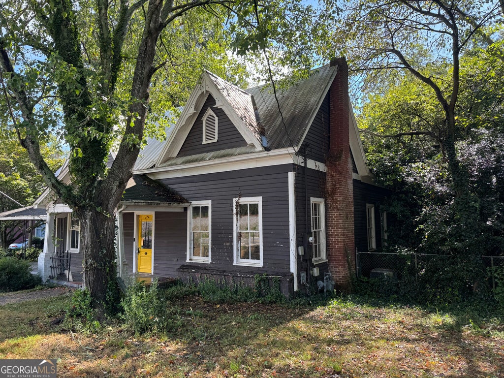 Photo of 39 W Main Street, Hampton, GA 30228 (MLS # 10867625)