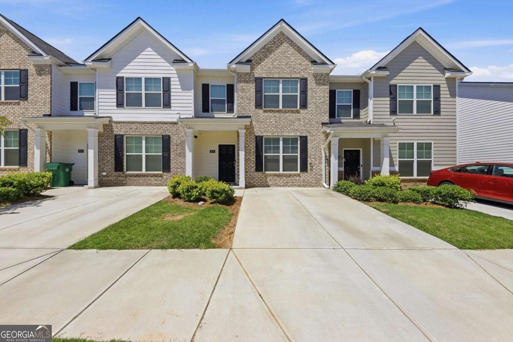 Photo of 2683 Paxton Place, Decatur, GA 30034 (MLS # 10759070)