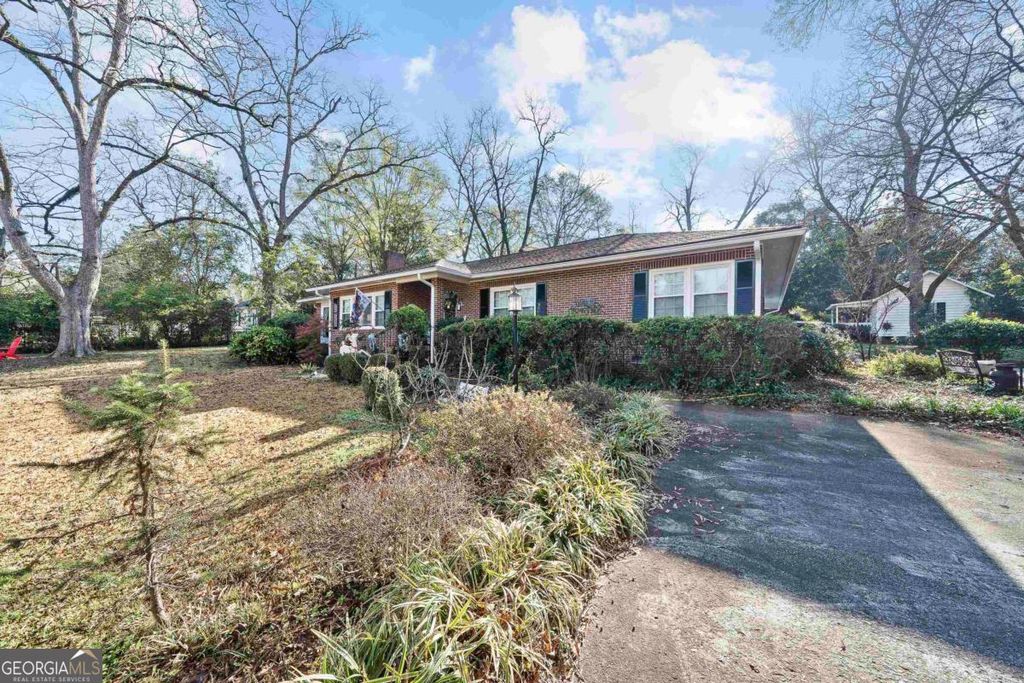 Photo of 203 Church Street, Eatonton, GA 31024 (MLS # 10657742)