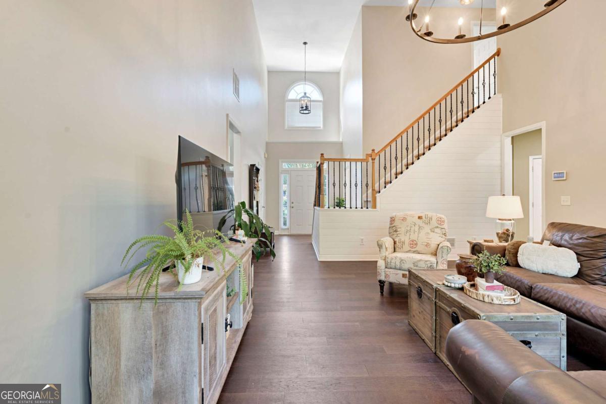 5050 New Chapel Hill WAY