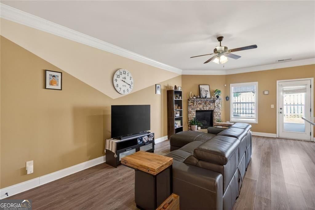 2508 Morgan Chase DR NE