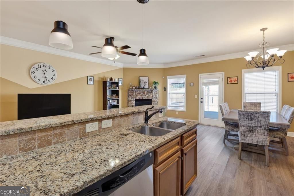 2508 Morgan Chase DR NE