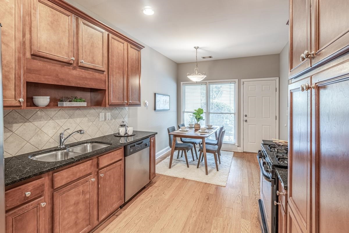 Village Creek Landing - Residential