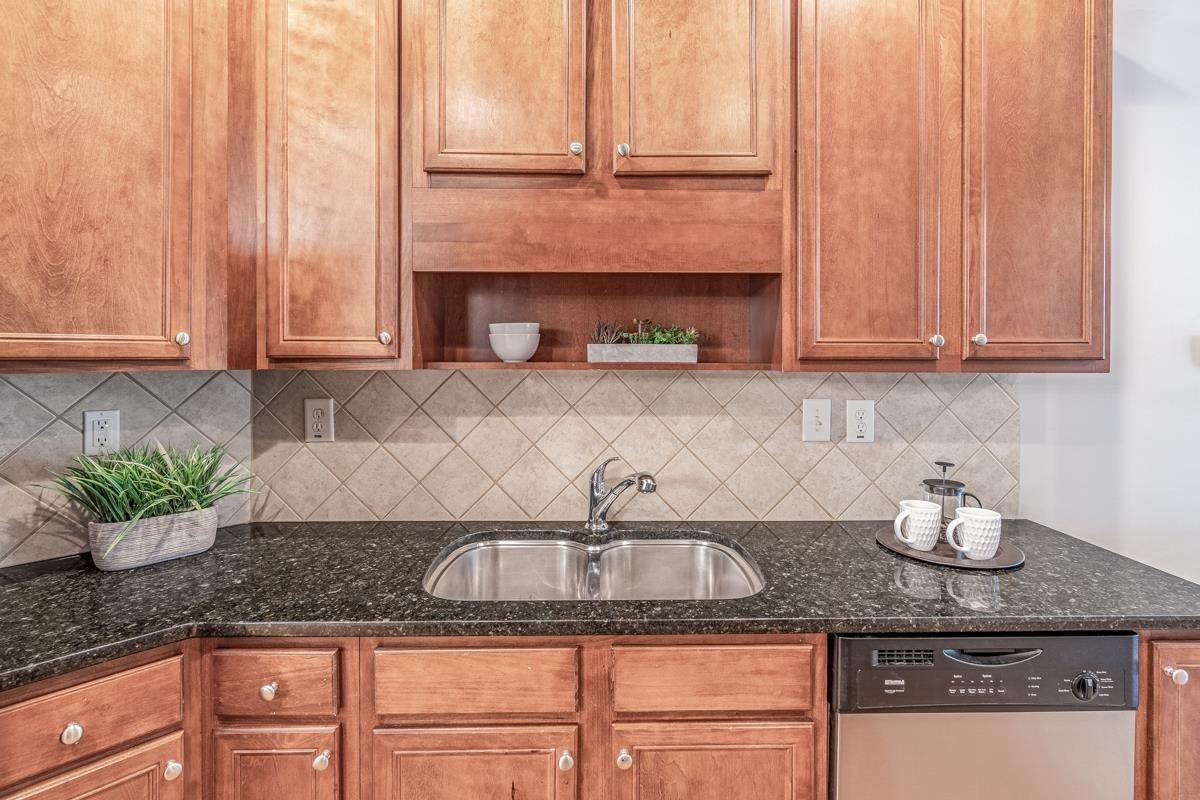 Village Creek Landing - Residential