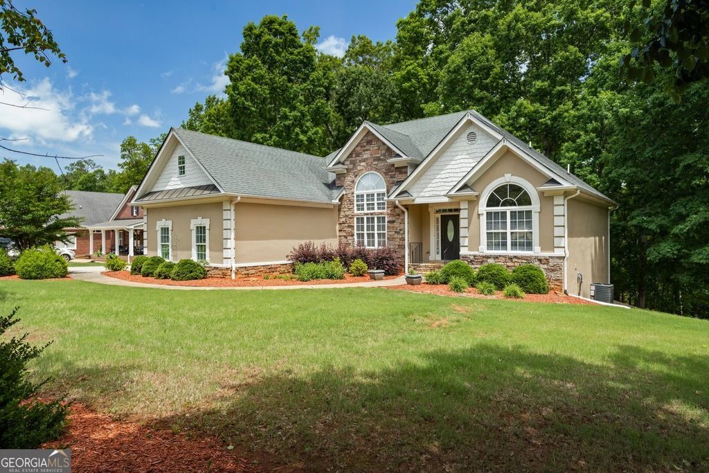 Photo of 115 Blue Grass Way, Oxford, GA 30054 (MLS # 10659210)