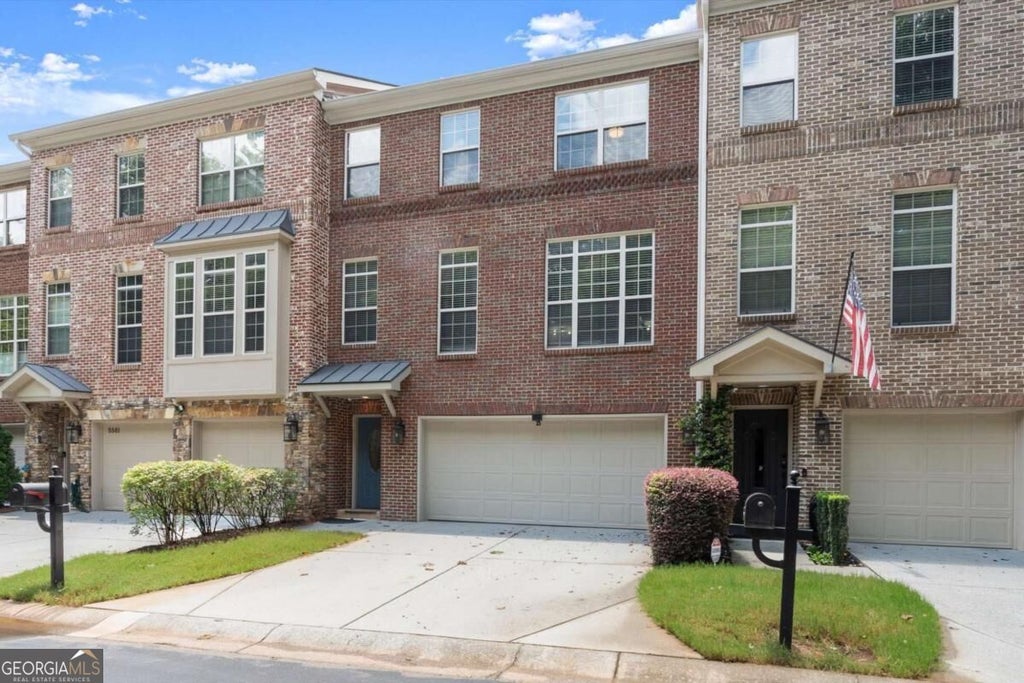 Photo of 5583 Julian Place, Atlanta, GA 30342 (MLS # 10879878)