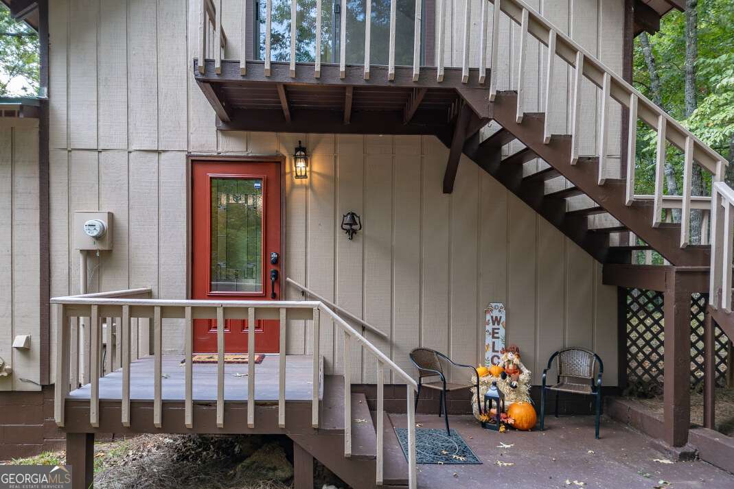 132 Silver Dollar LN