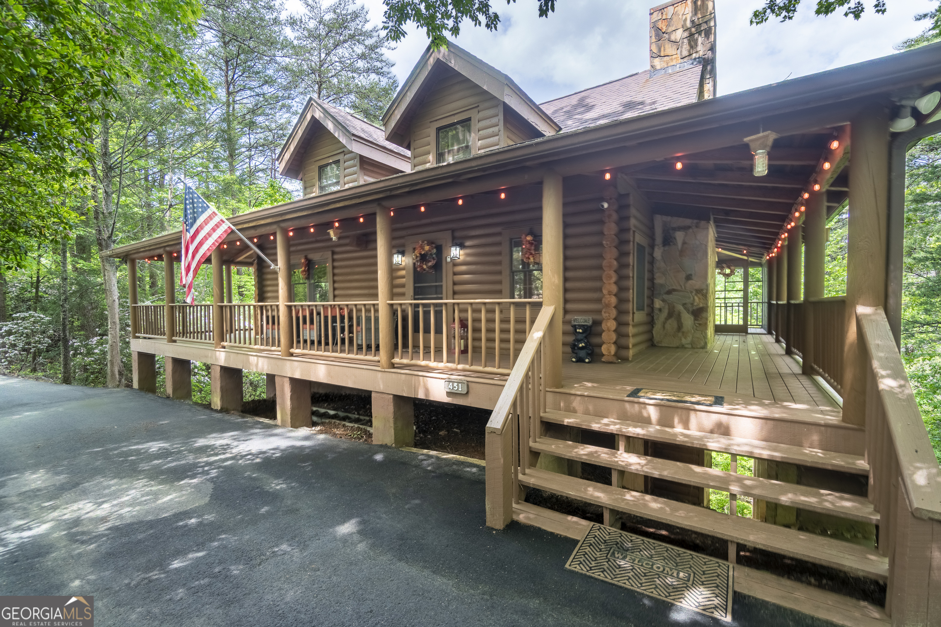 451 Pinecrest RD