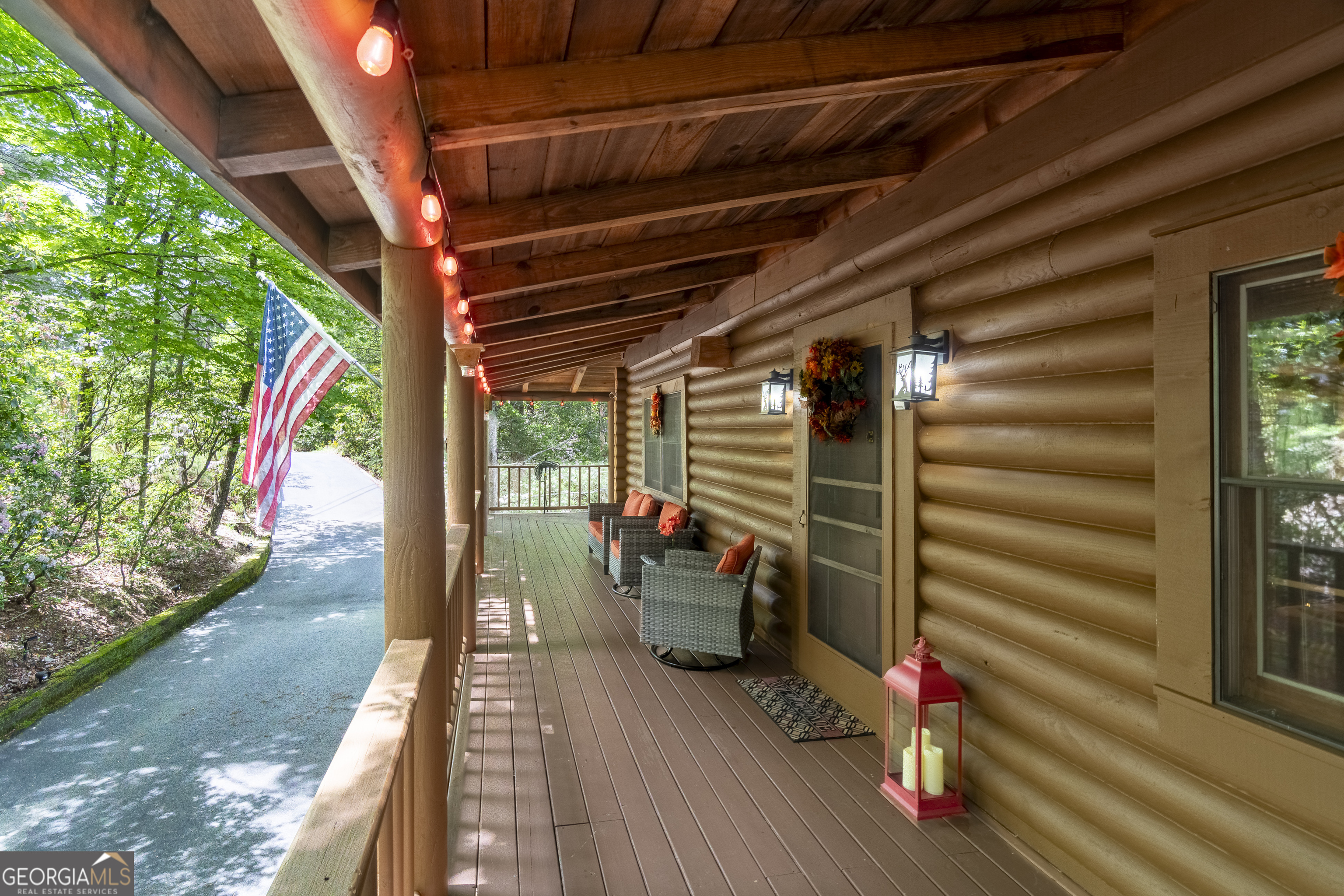 451 Pinecrest RD