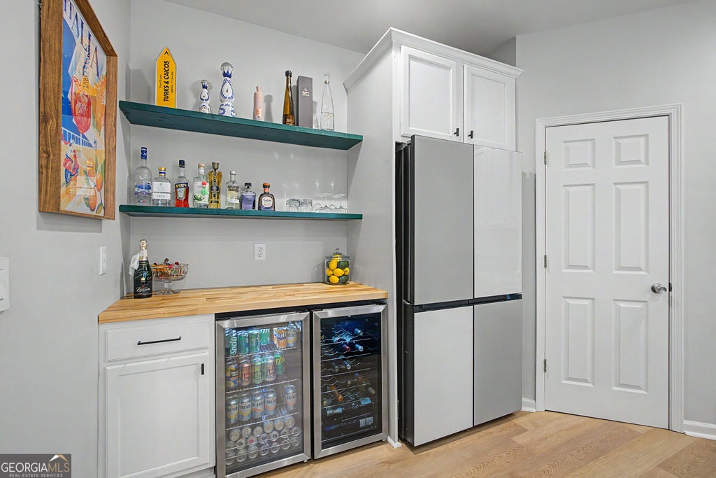 Photo of 4753 Longcourt Drive SE, Atlanta, GA 30339 (MLS # 10832941)