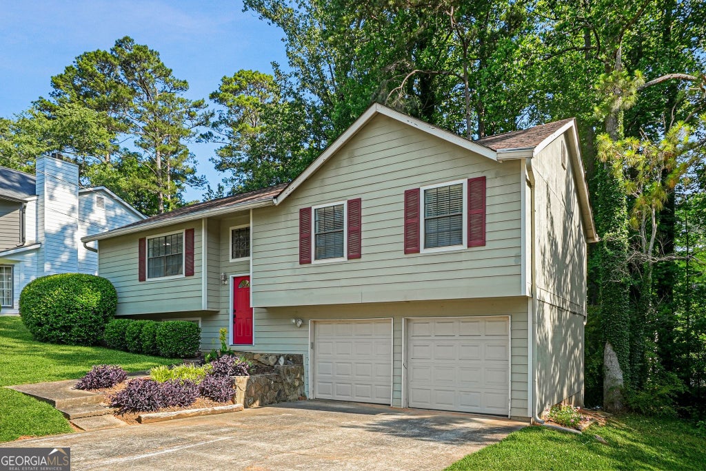 Photo of 4461 Creekford Trace, Duluth, GA 30096 (MLS # 10854256)