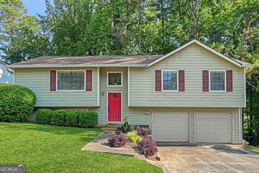 Photo of 4461 Creekford Trace, Duluth, GA 30096 (MLS # 10854256)
