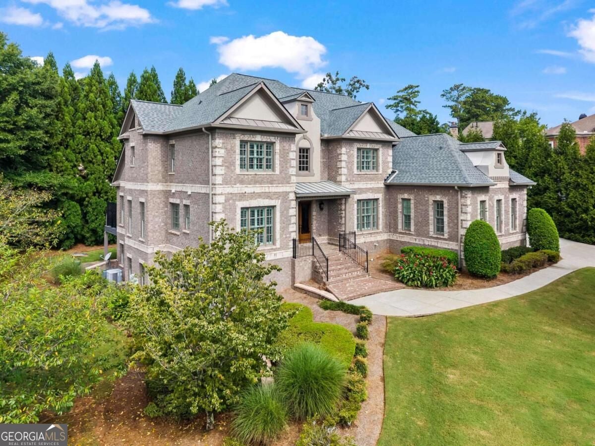 1303 Alvin Adams CT
