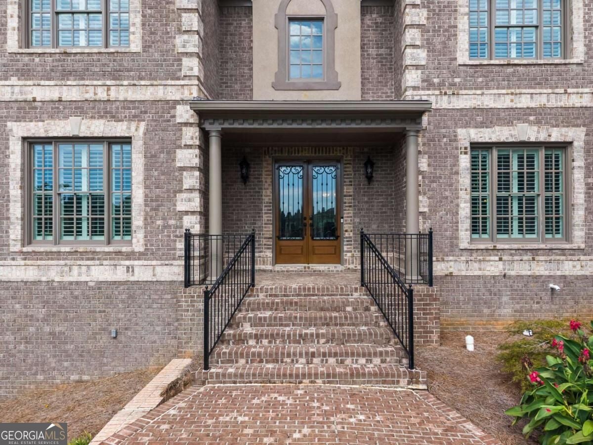 1303 Alvin Adams CT