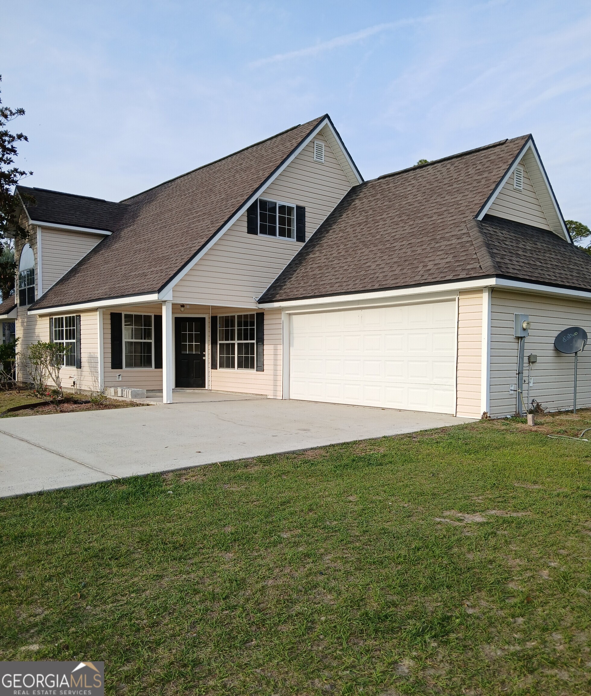 252 Bay ST
