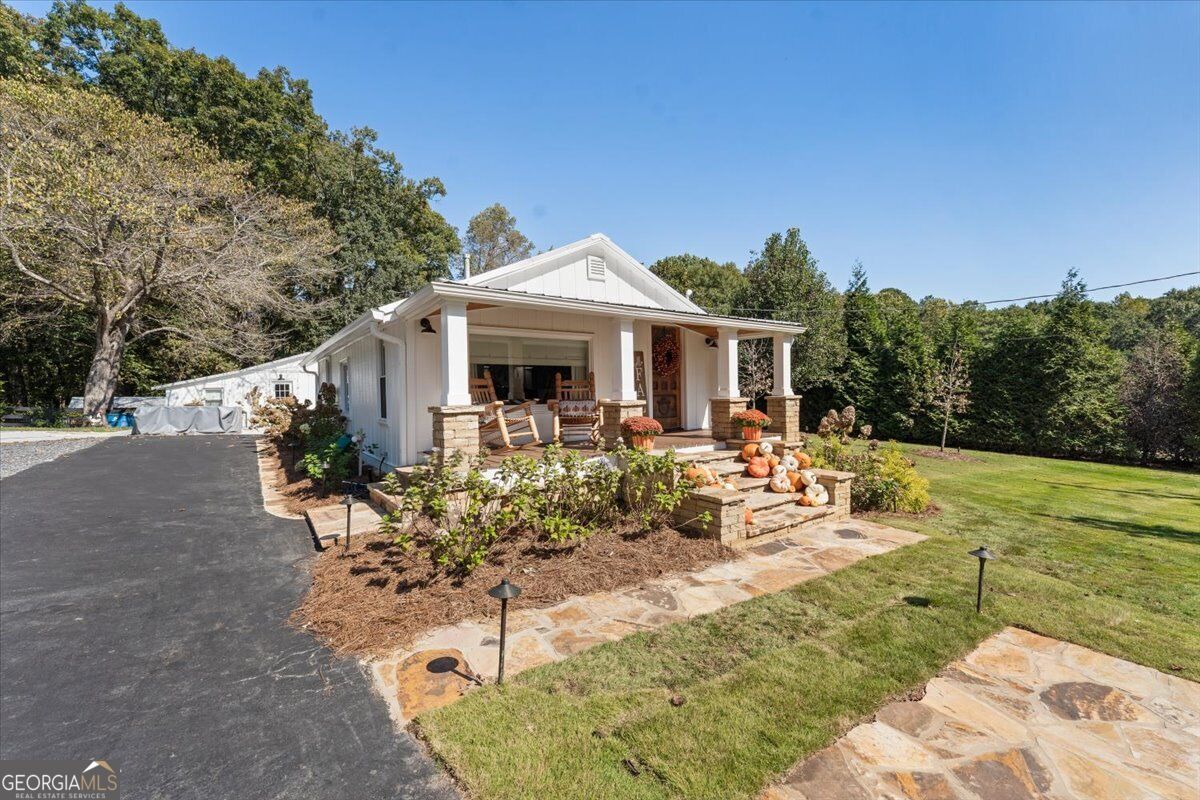 2350 BIRMINGHAM RD