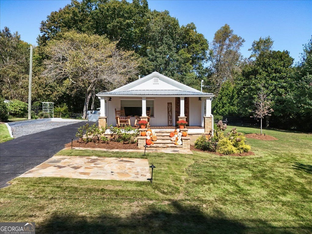 Photo of 2350 BIRMINGHAM Road, MILTON, GA 30004 (MLS # 10874595)
