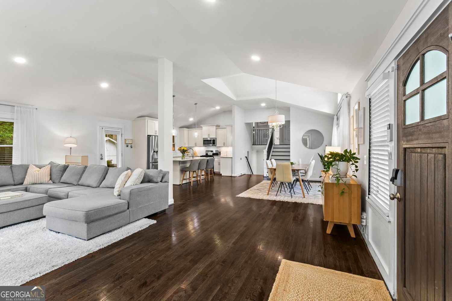 2171 Azalea CIR