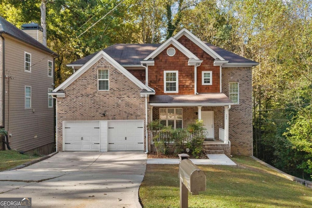 Photo of 506 Waterford Road NW, Atlanta, GA 30318 (MLS # 10879264)