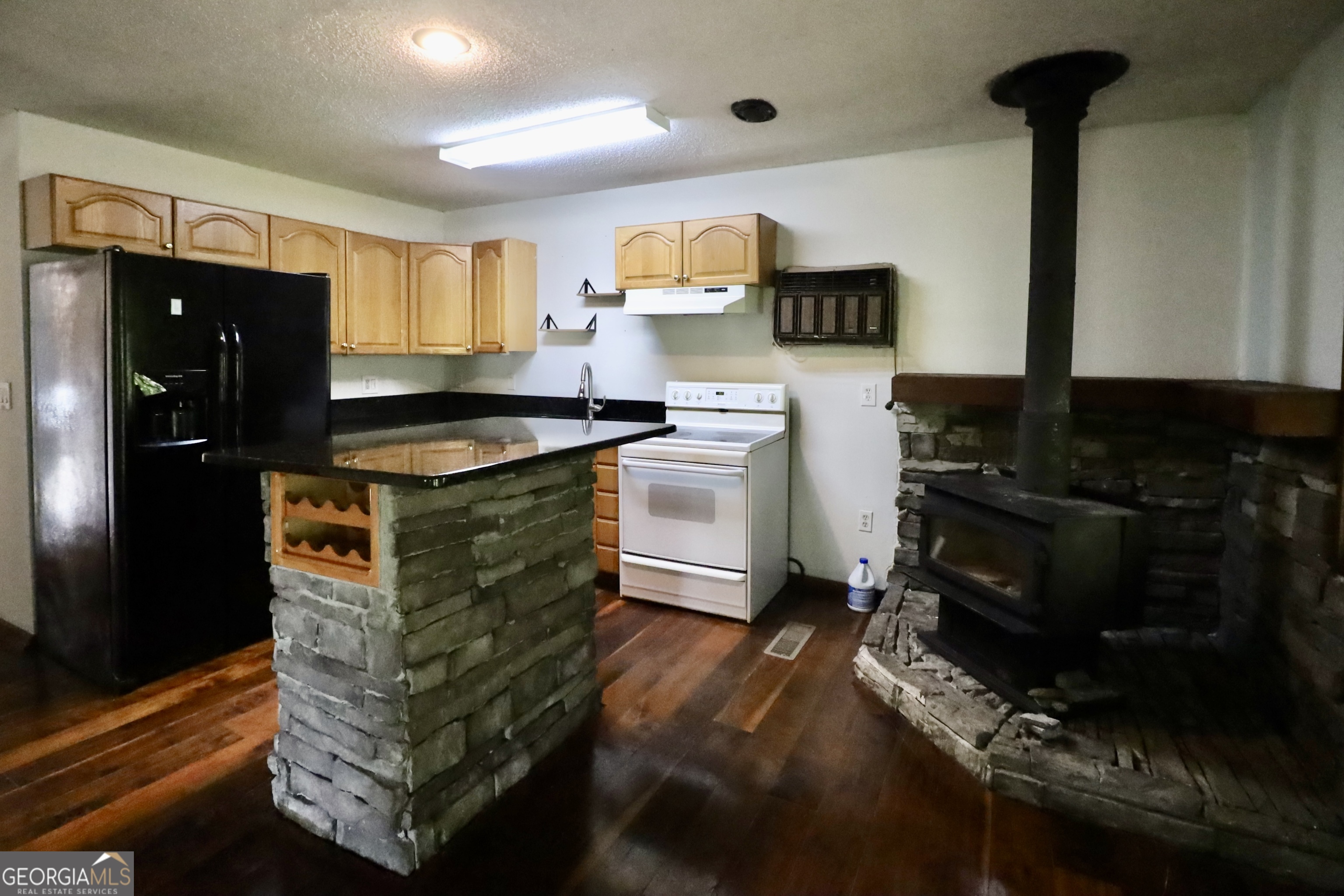 355, 323 & 357 Catfish LN