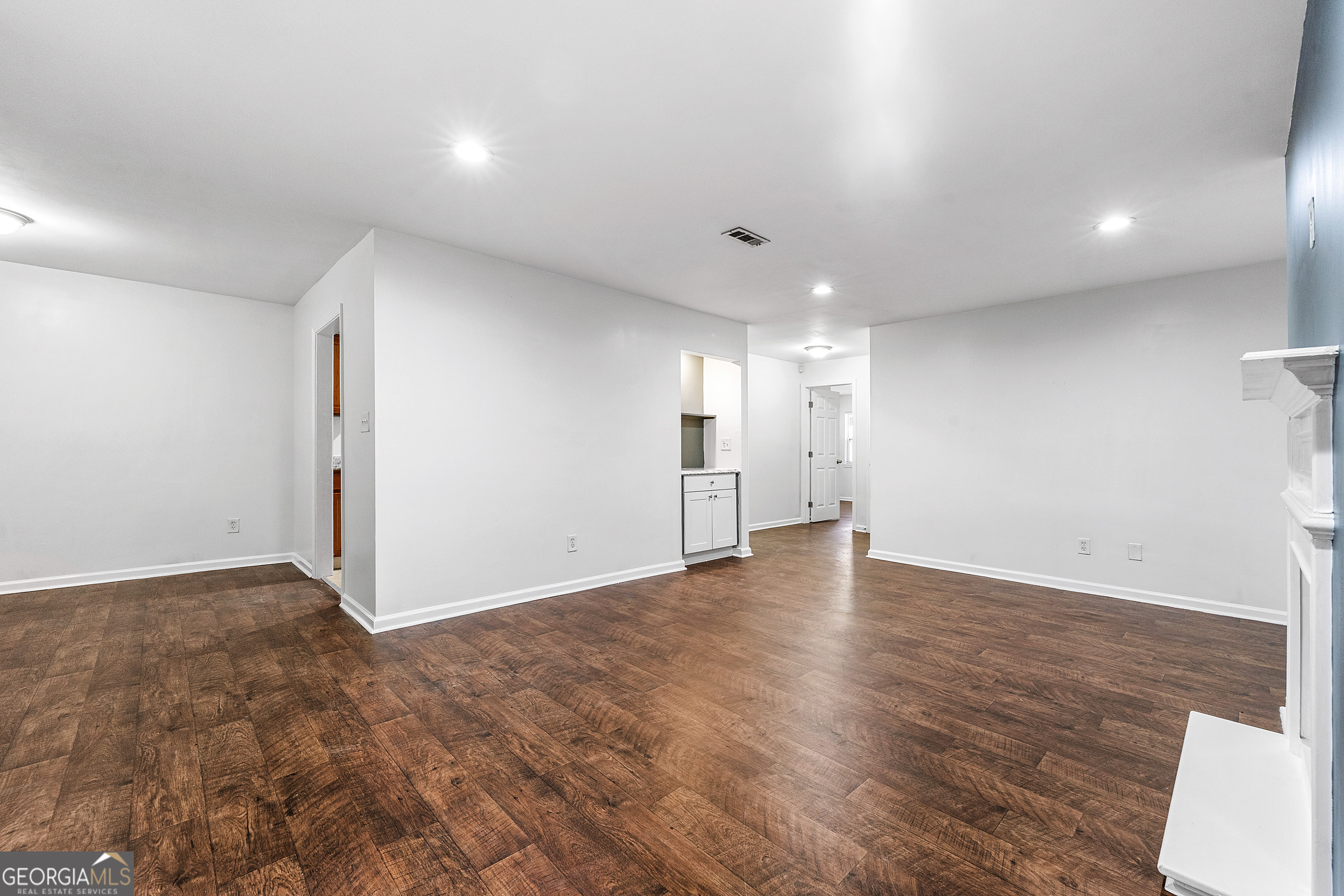 3575 Oakvale RD 301