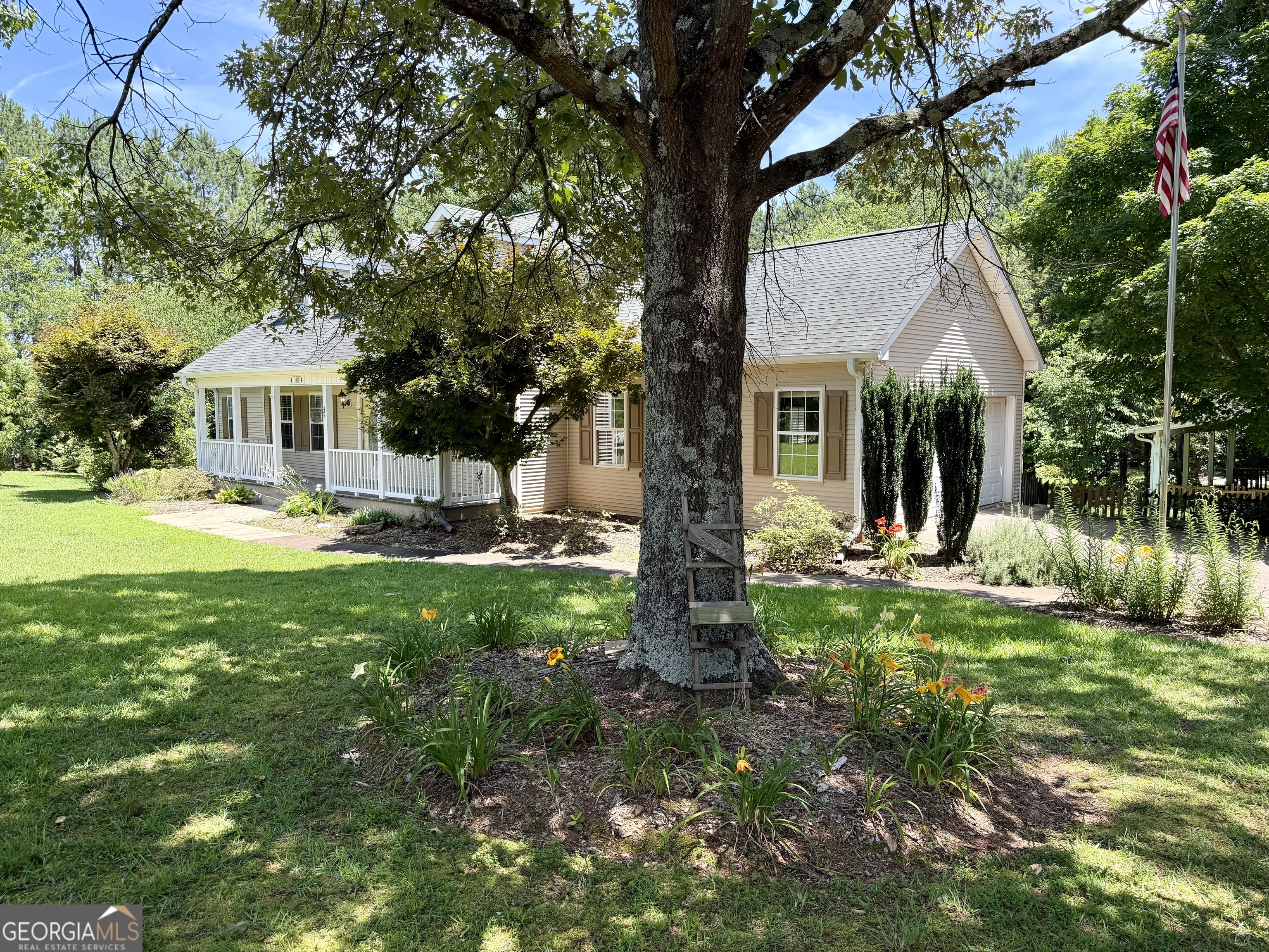 148 Swan Sanders RD