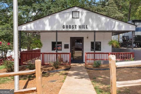 1195 Tuggle DR Stone Mountain GA 30083