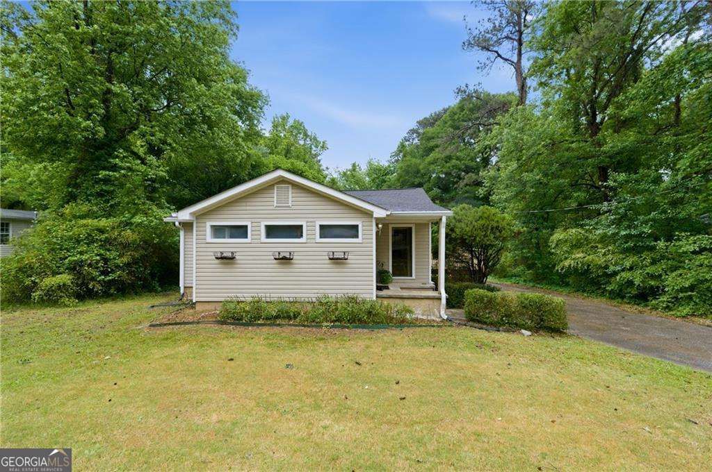 Photo of 110 Morris Drive SW, Mableton, GA 30126 (MLS # 10761013)