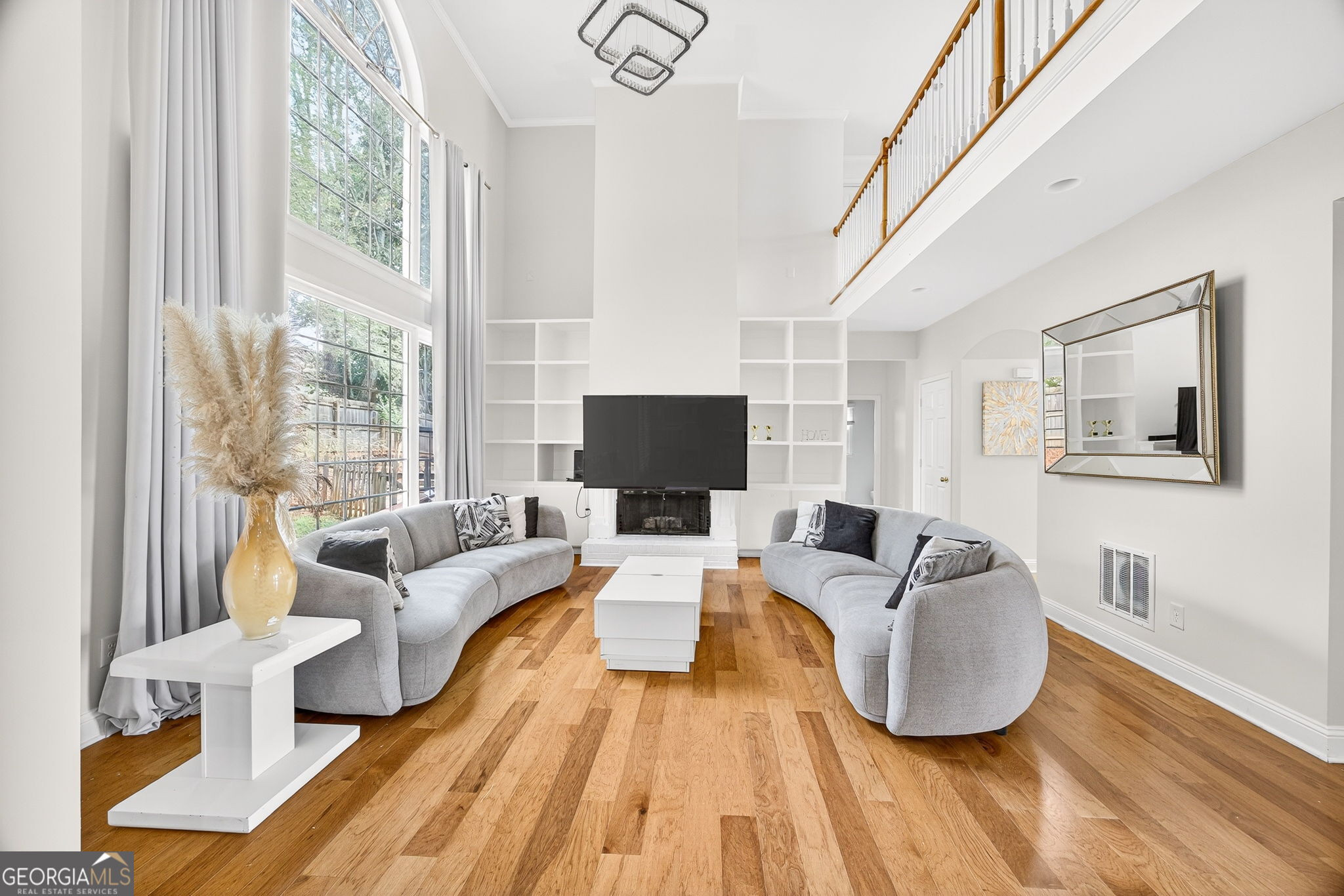 12595 Huntington TRCE