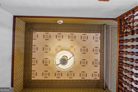 listing image 103
