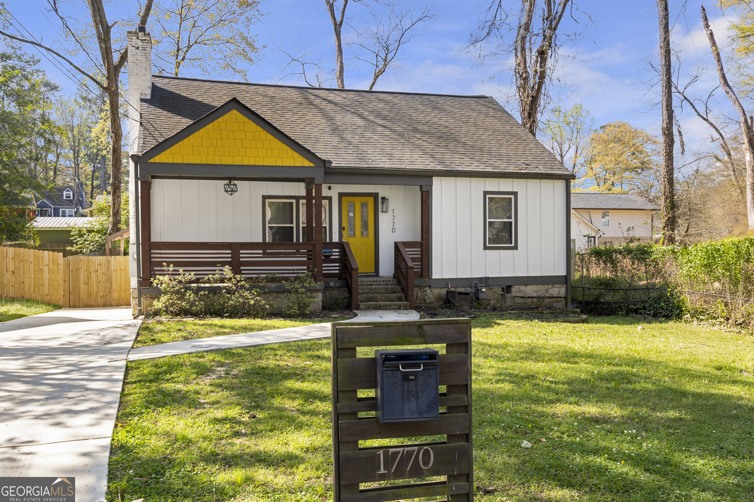 1770 S Olympian WAY SW