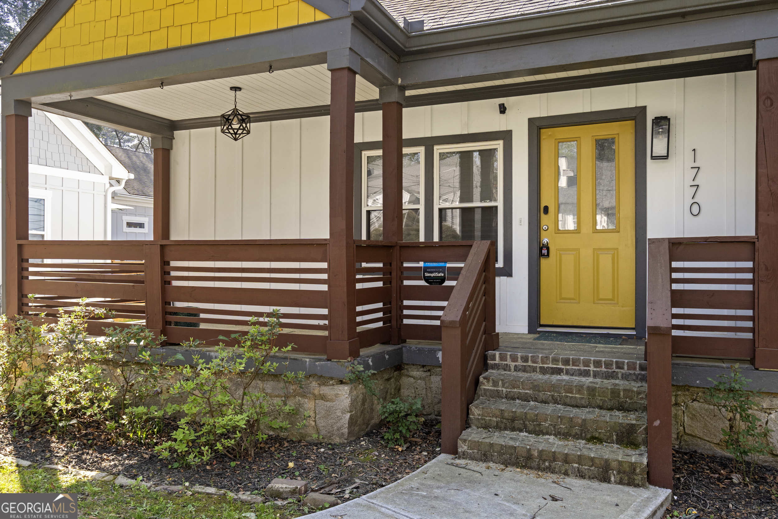 1770 S Olympian WAY SW