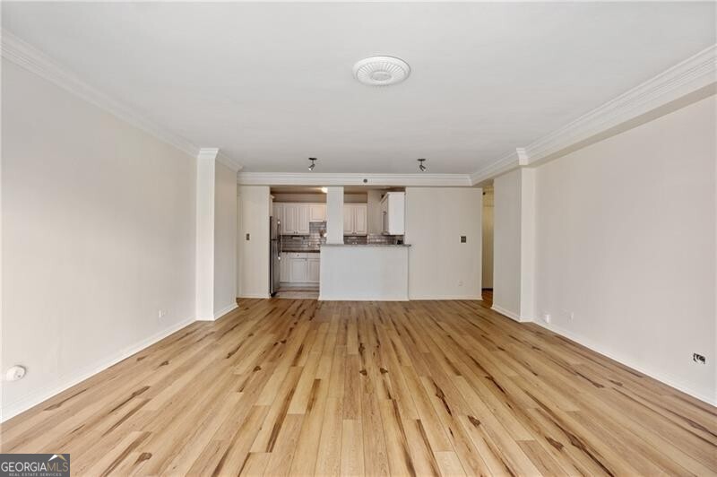 Windsor Over Peachtree - Residential