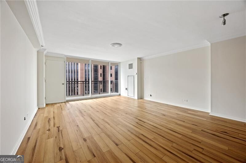 Windsor Over Peachtree - Residential