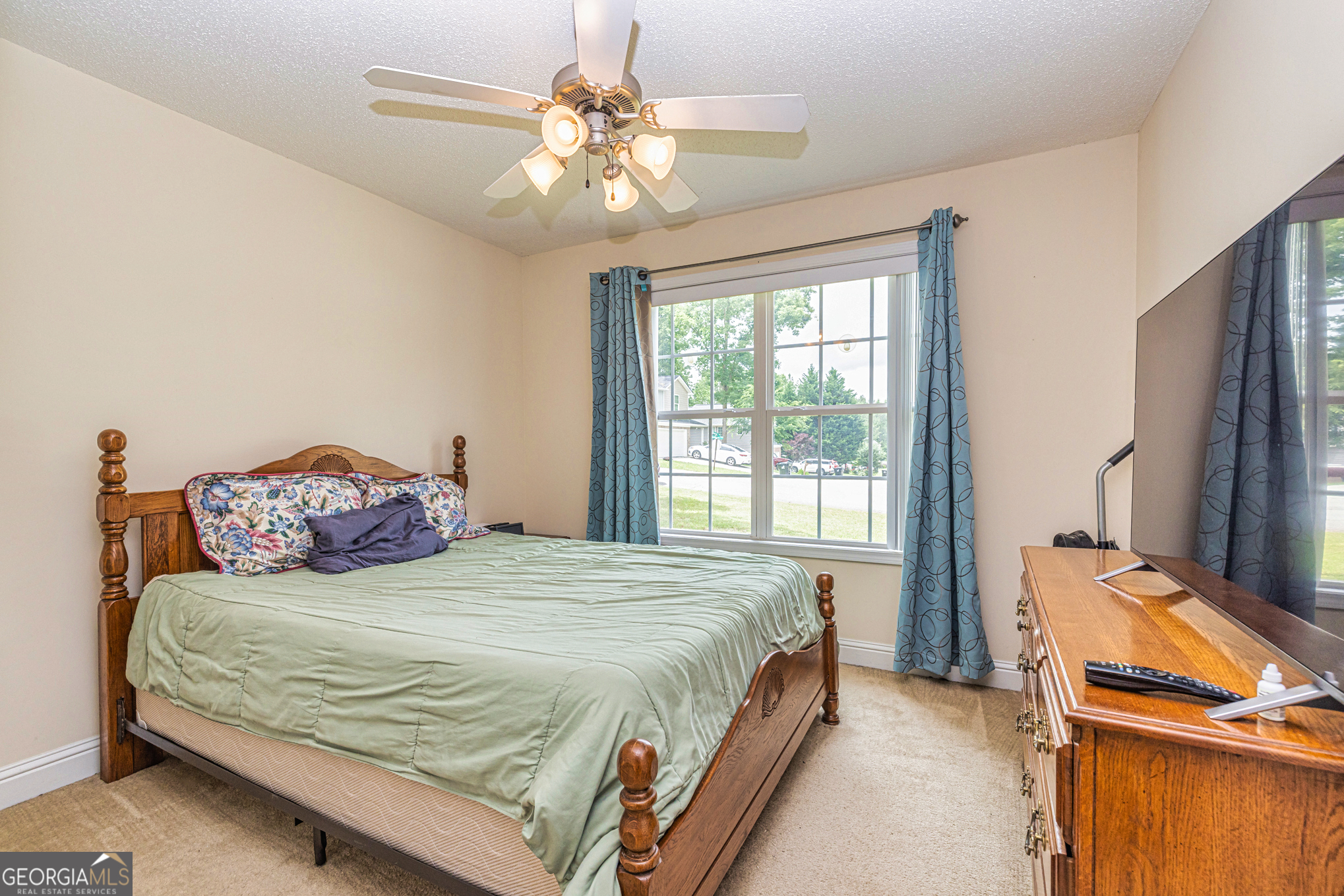 Azalea Hills - Residential