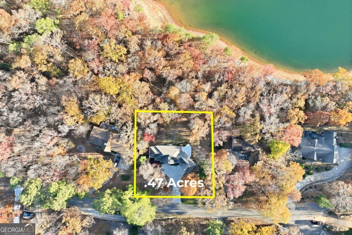 6435 BARBERRRY HILL DR