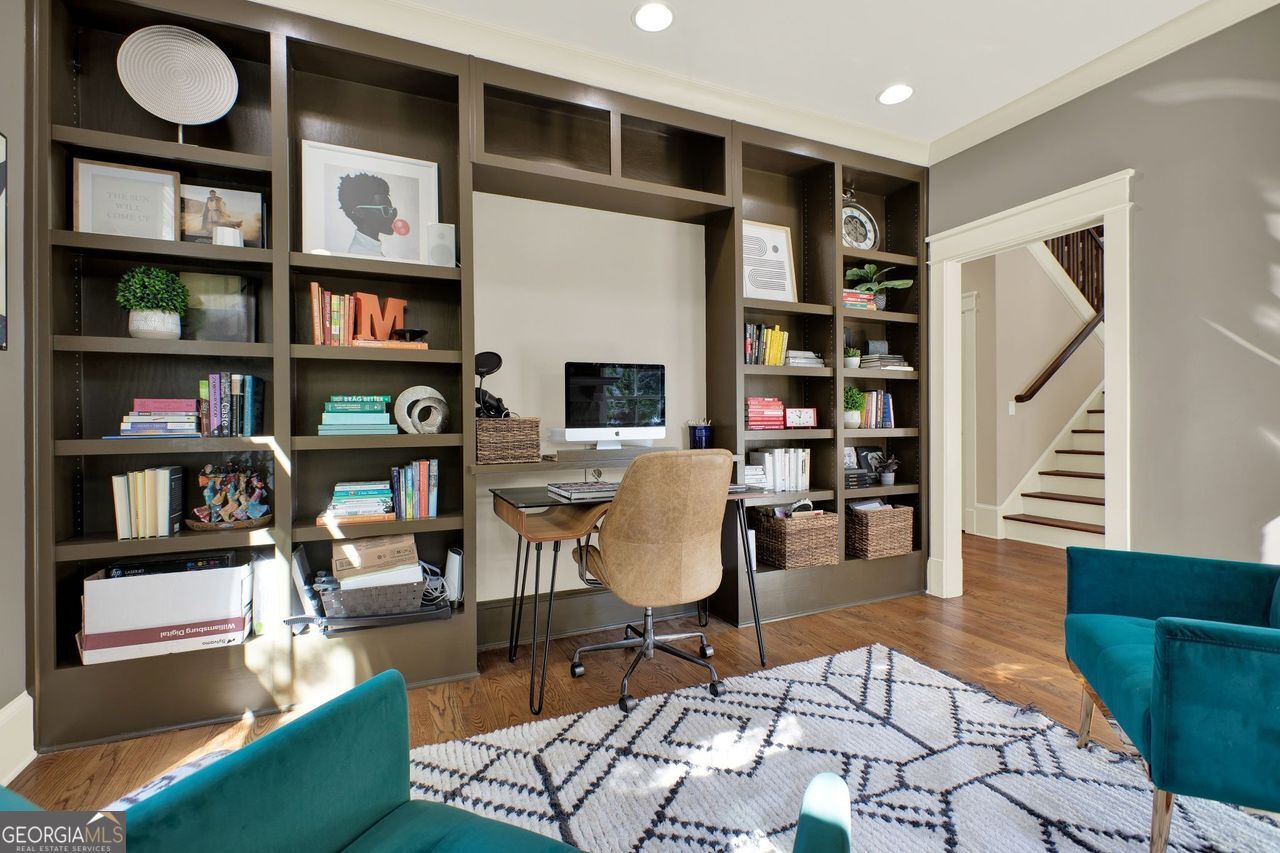 Winnona Park - Residential