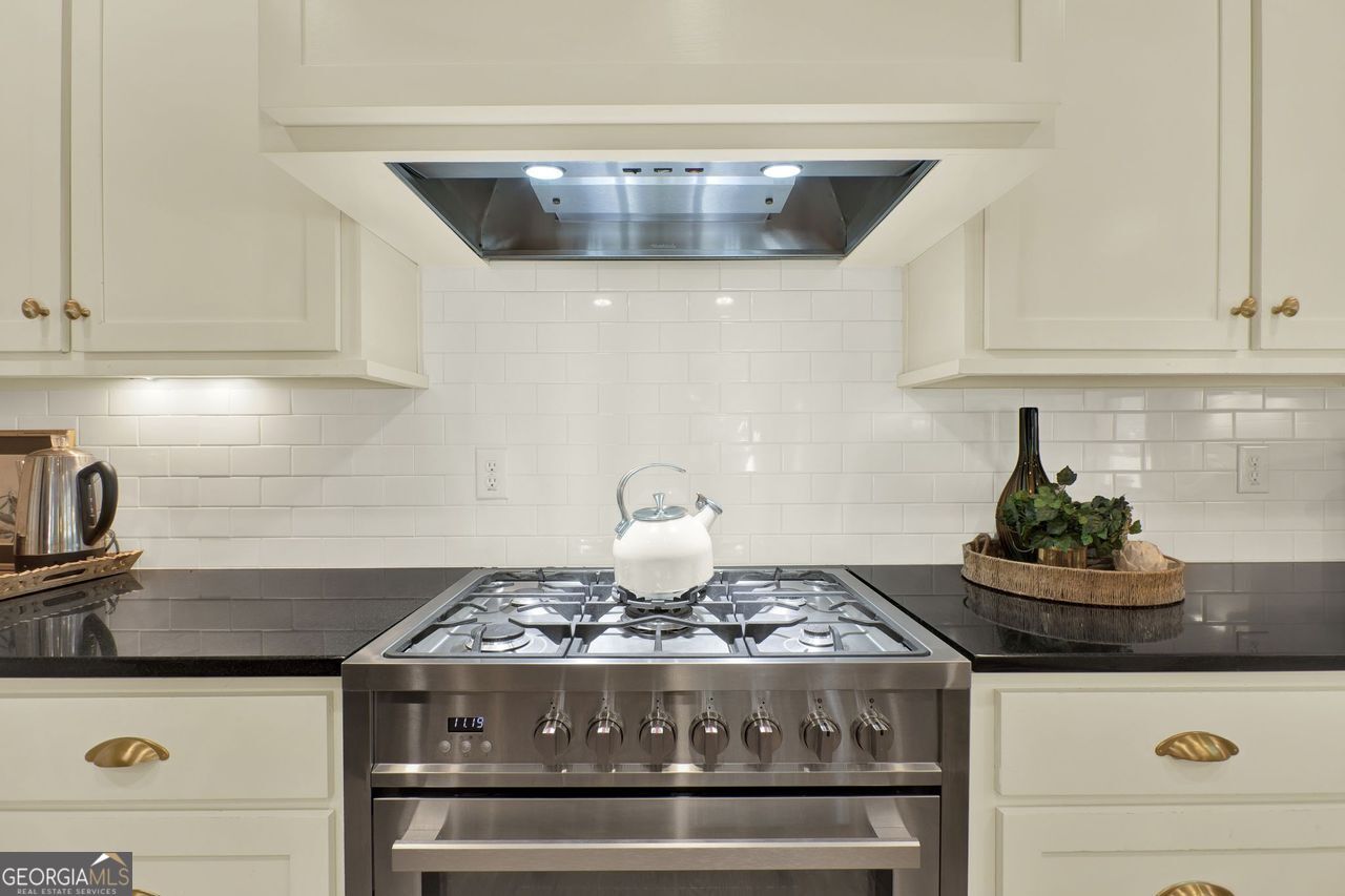 Winnona Park - Residential