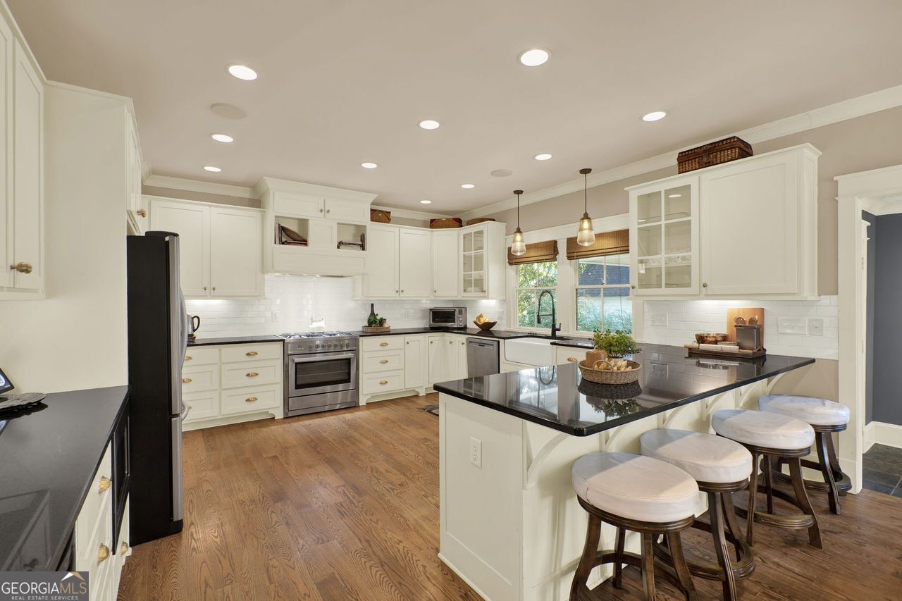 Winnona Park - Residential