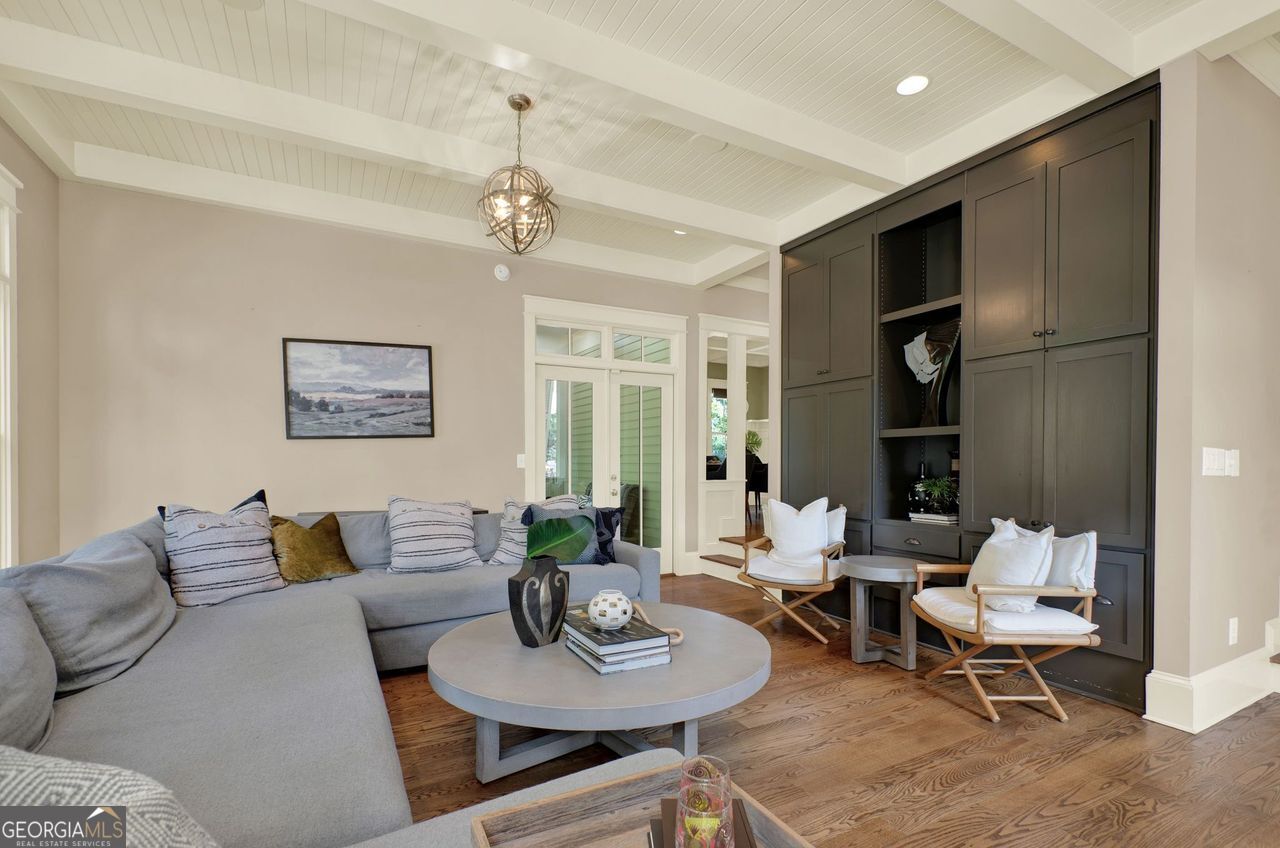 Winnona Park - Residential