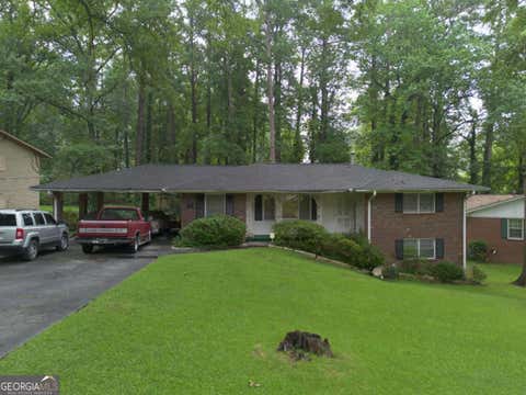 Photo of 2738 Black Forest Trail SW, Atlanta, GA 30331 (MLS # 10816051)