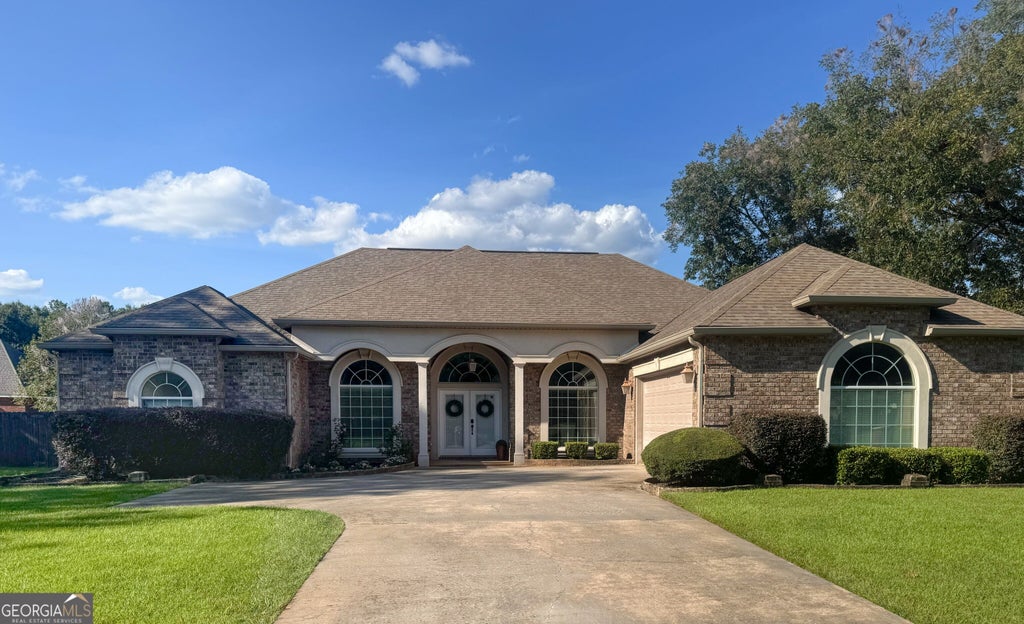 Photo of 2004 Melrose Place, Kathleen, GA 31047 (MLS # 10842272)