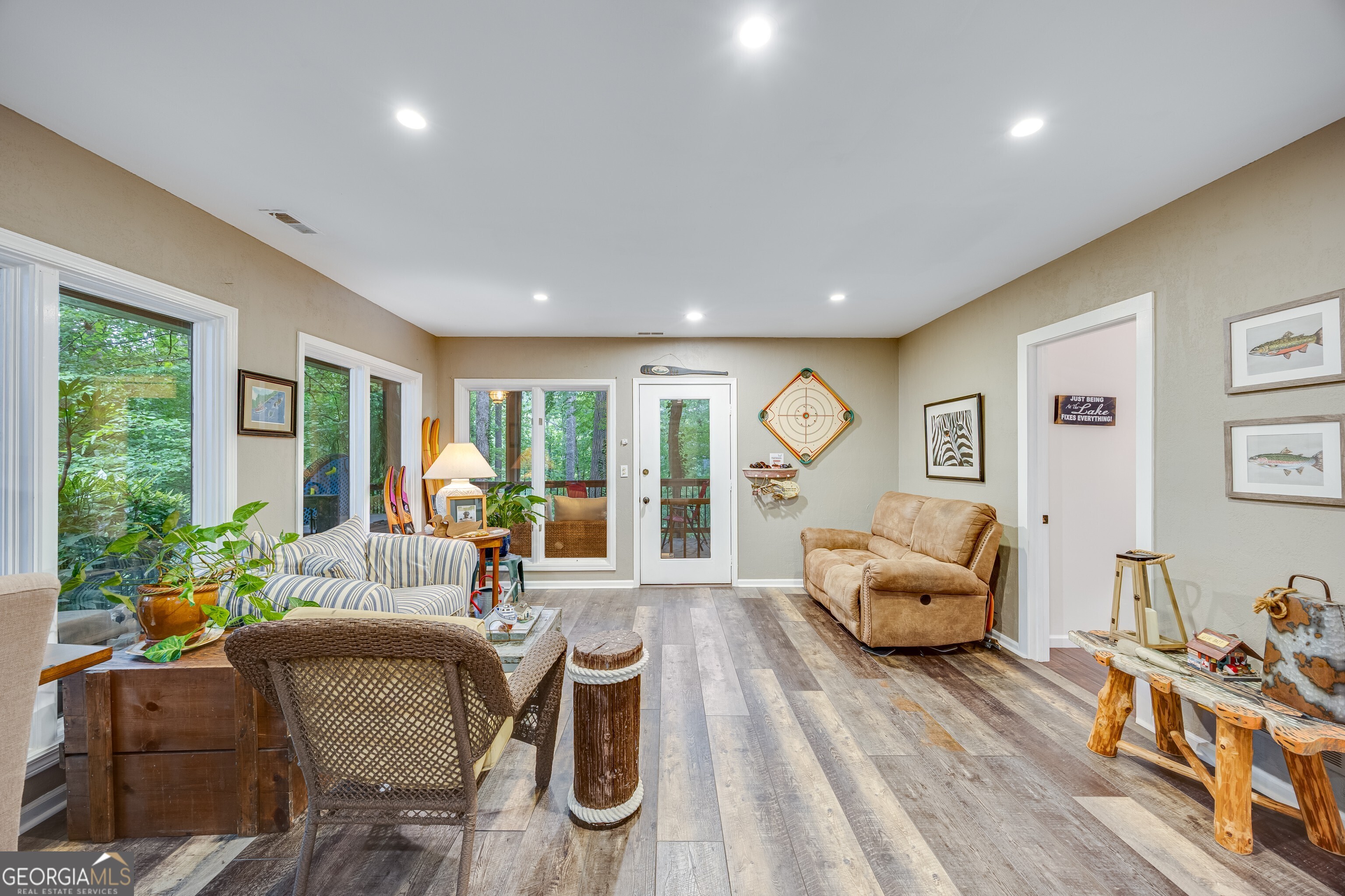 Lanier Country Club Estates - Residential