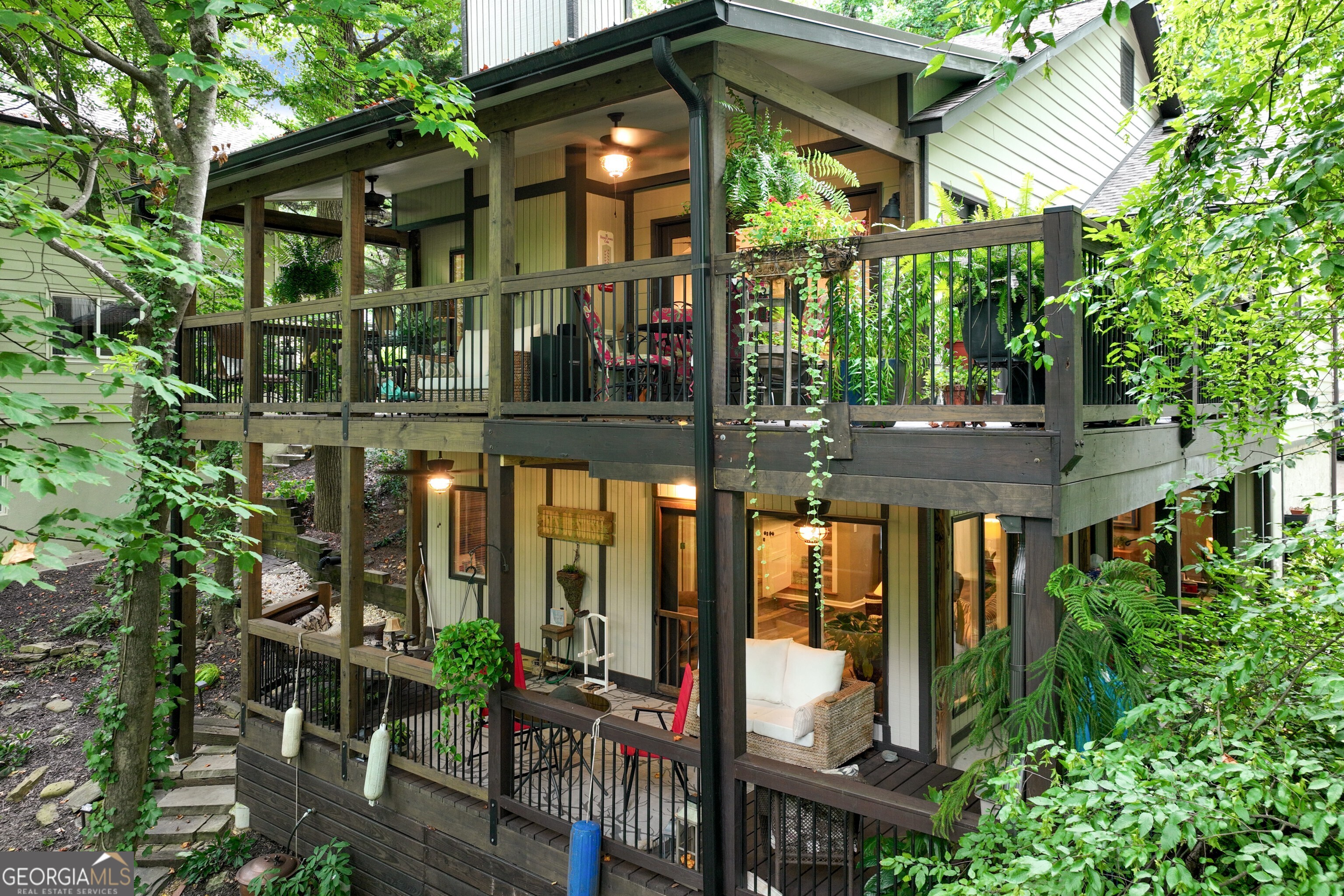 Lanier Country Club Estates - Residential