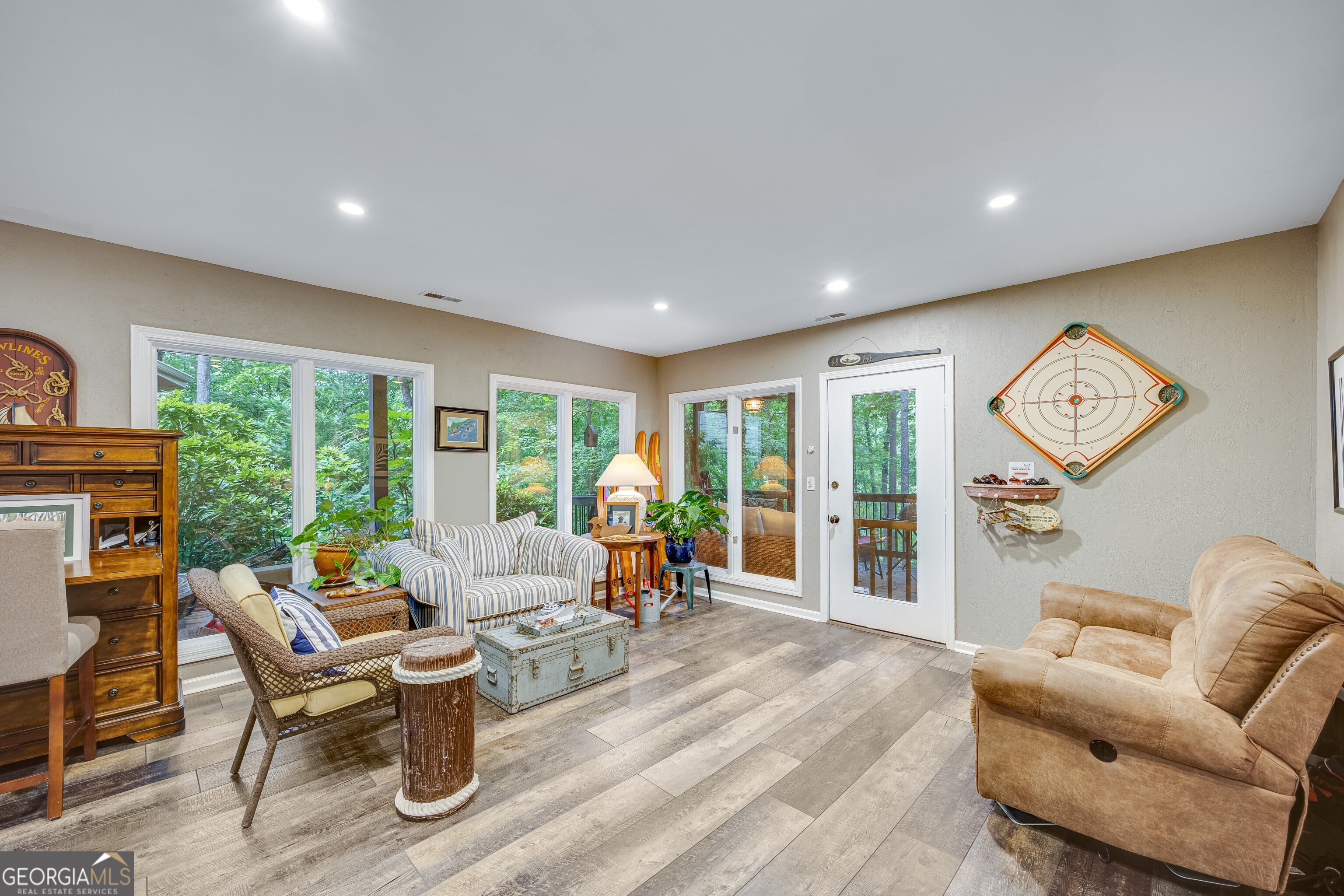Lanier Country Club Estates - Residential